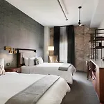Hewing Hotel