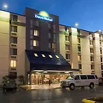 Days Hotel By Wyndham University Ave Se