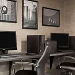 Days Hotel By Wyndham University Ave Se
