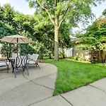 Charming Mpls Home With Patio - Walk To Uptown!