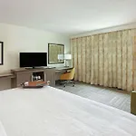 Hampton Inn & Suites Minneapolis/Downtown