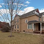 Minnestay-Mach Manor