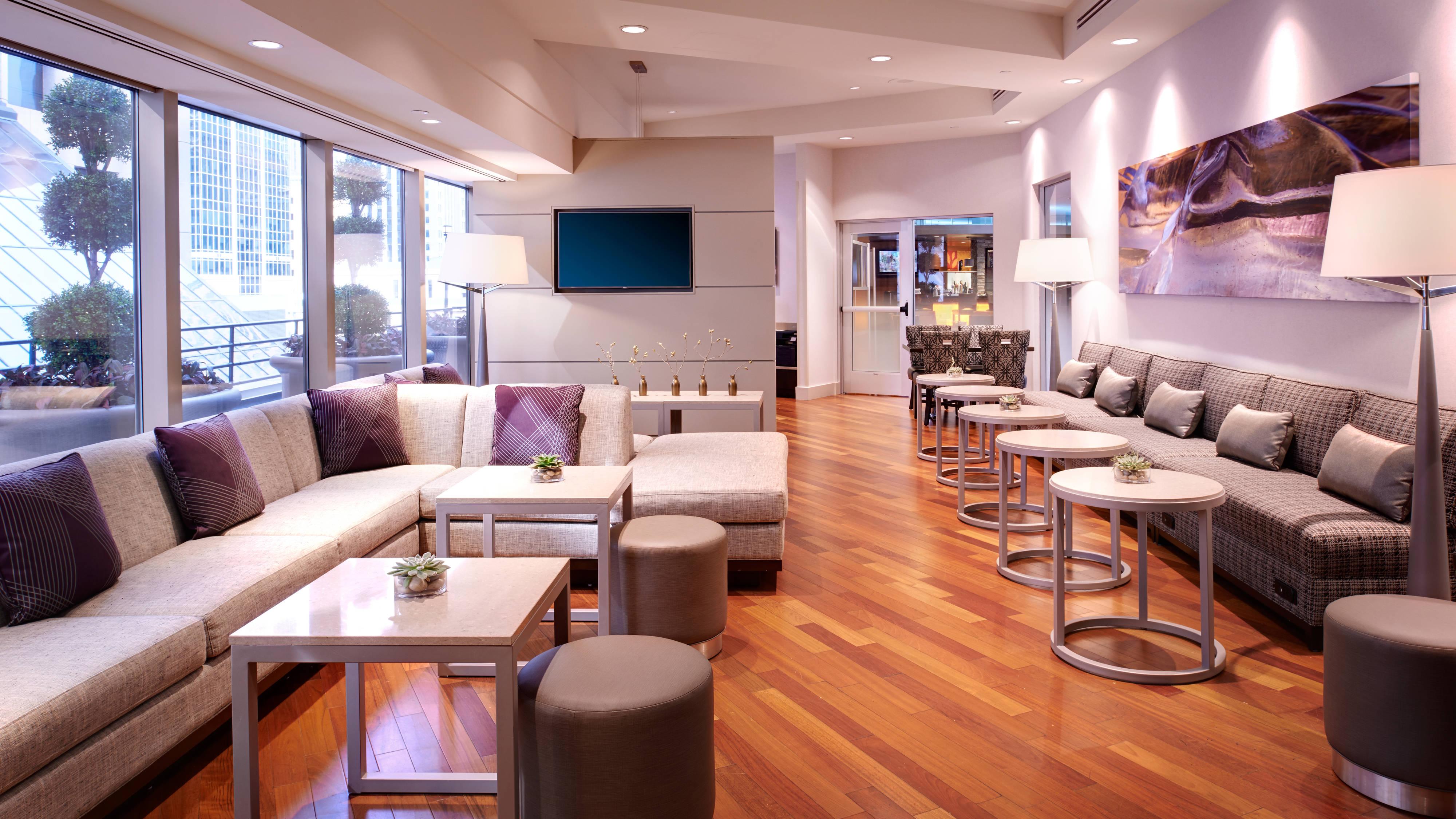 Marriott Center Hotel 4*
