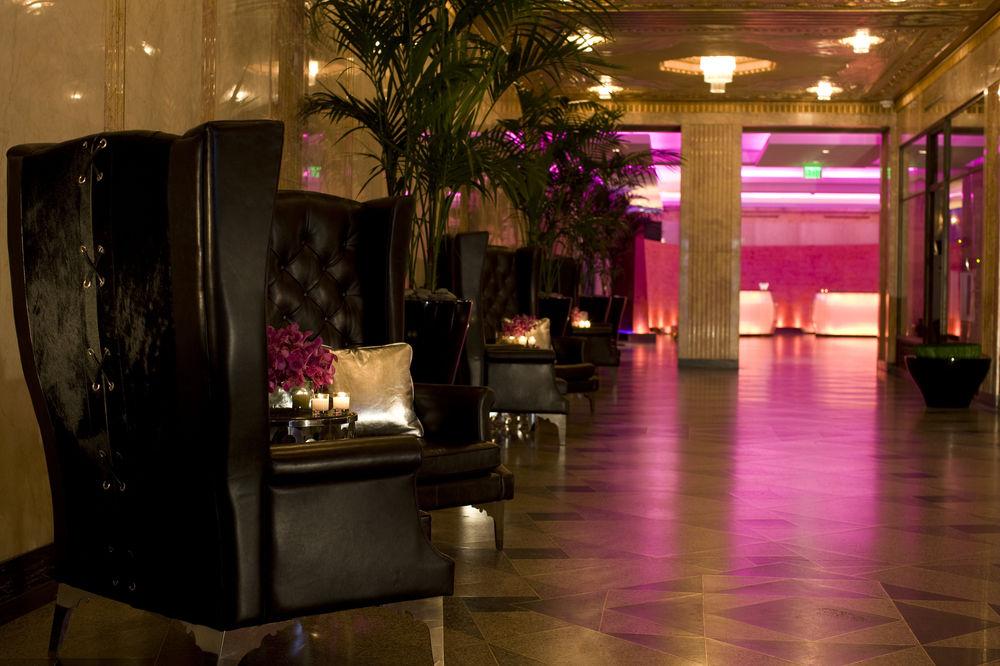 W - The Foshay Hotel