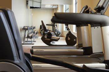 Hilton Garden - Area Hotel 3*