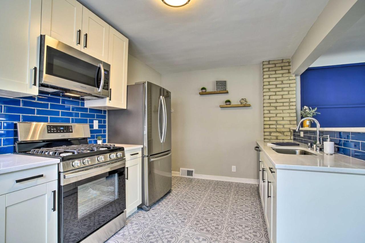 Holiday home Cozy Wifi, Parking, 5 Mi To Dtwn Mpls!