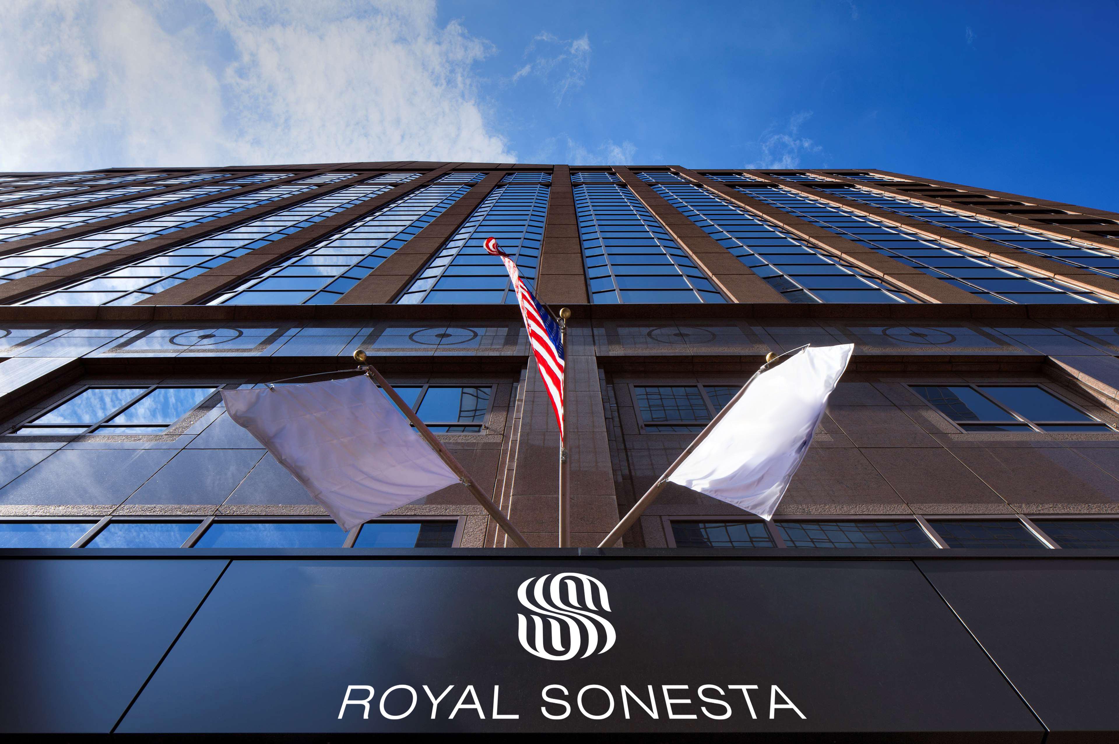 Hotel The Royal Sonesta Downtown