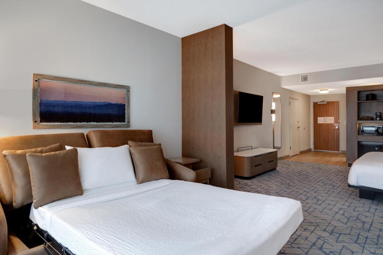 Fairfield By Marriott & Downtown Hotel Minneapolis