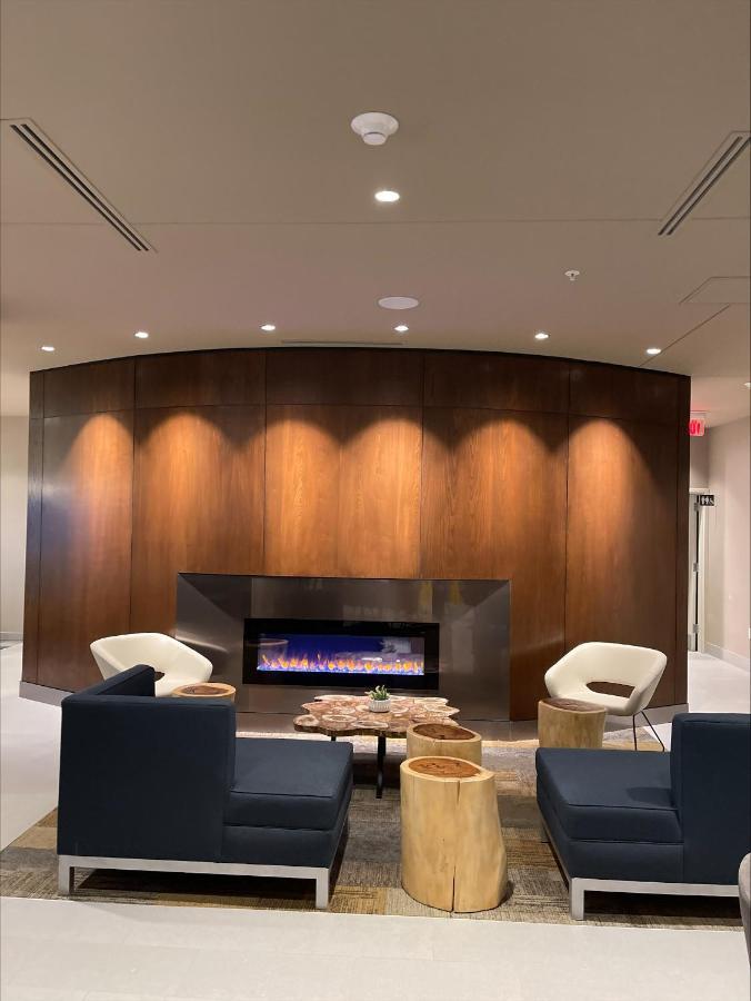 Hotel Cambria Downtown