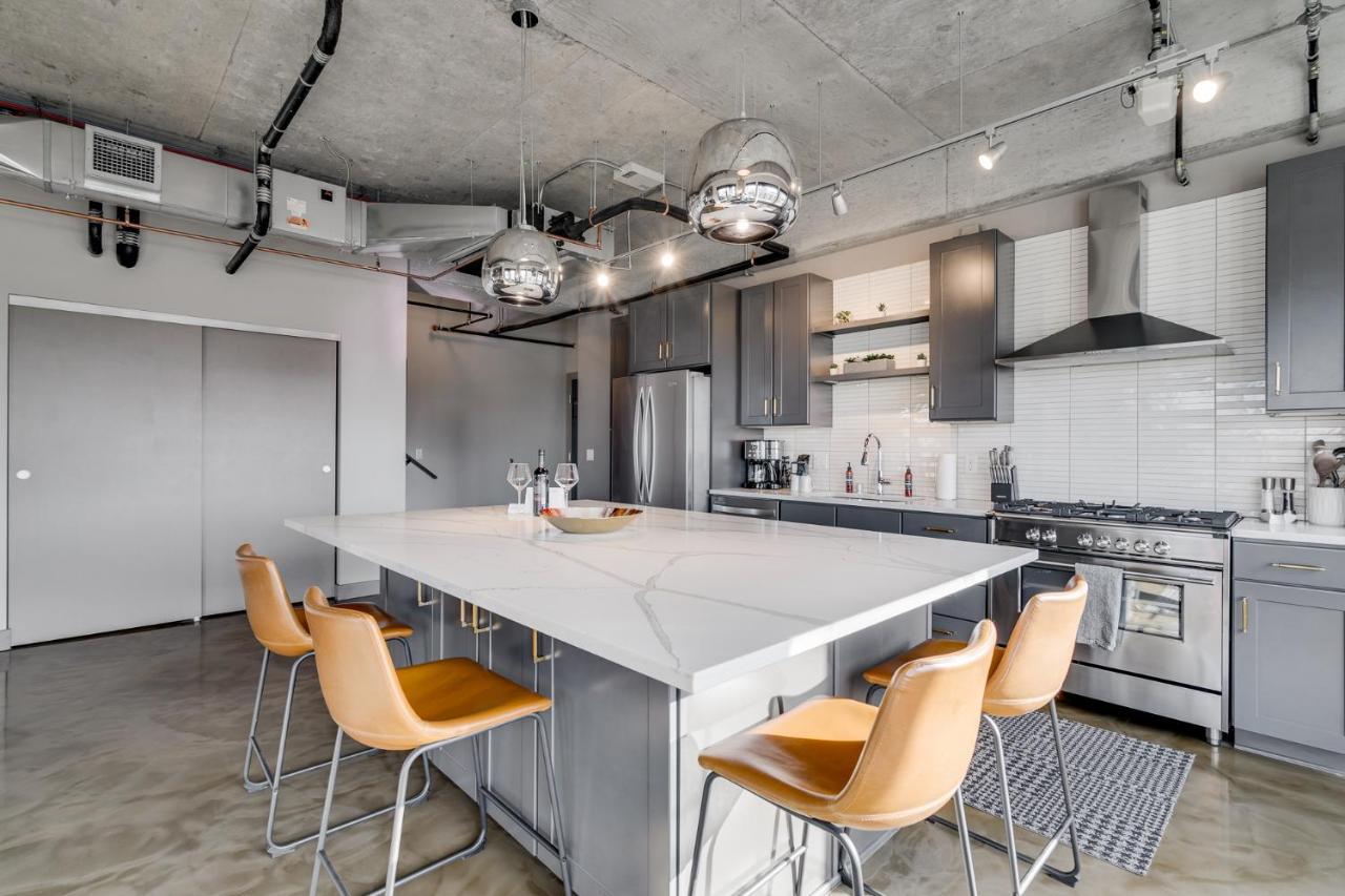 Sable 701 - Luxury Two Story Loft Holiday home