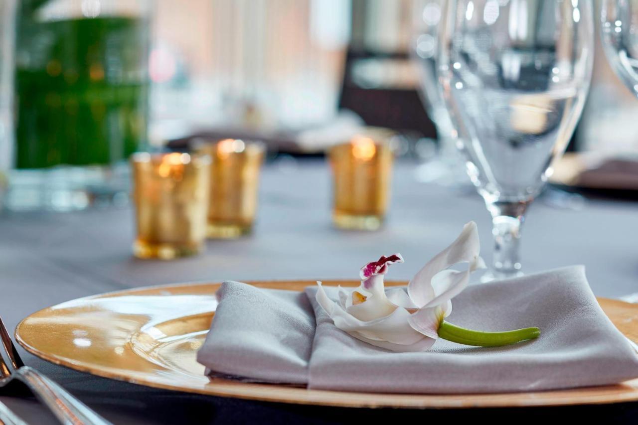 Hotel Renaissance Hotel, The Depot 4*