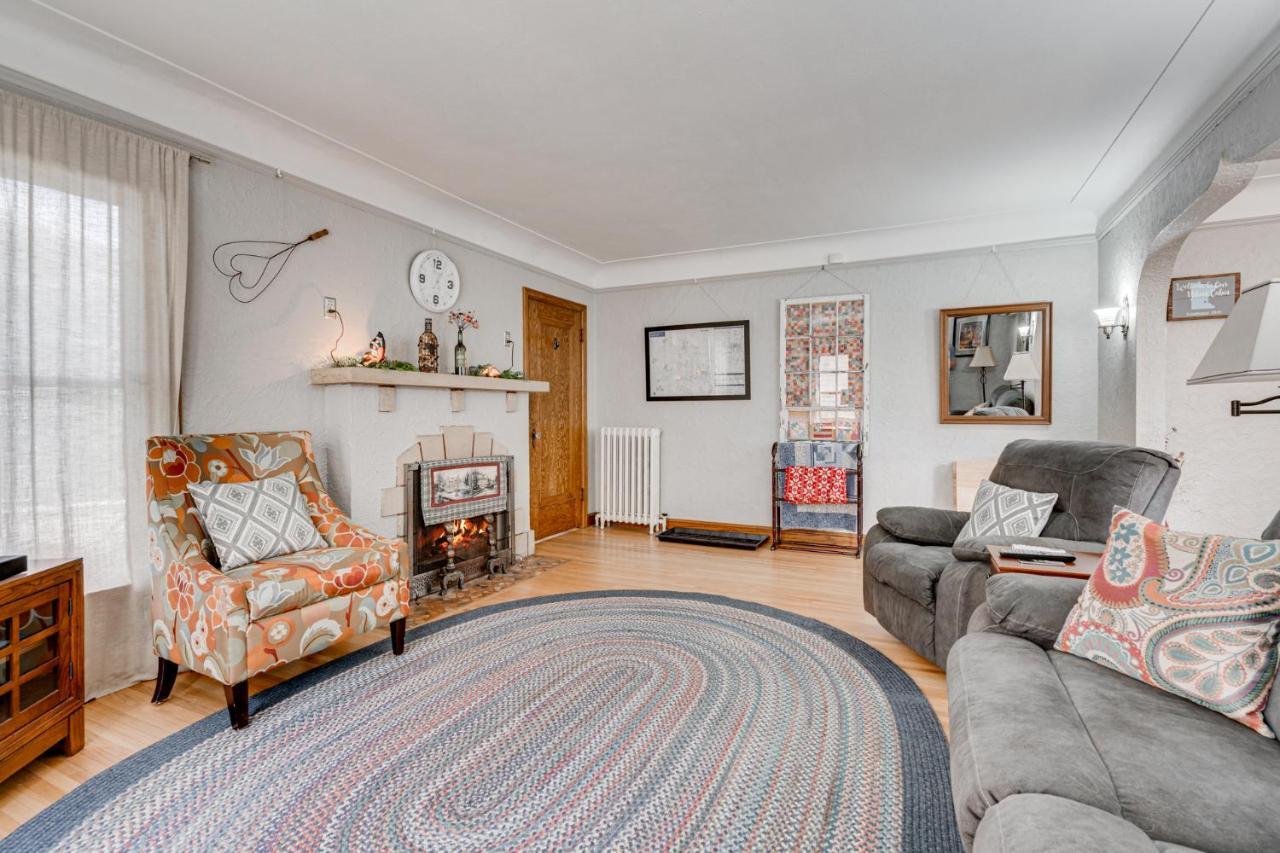 Edina Escape Holiday home *