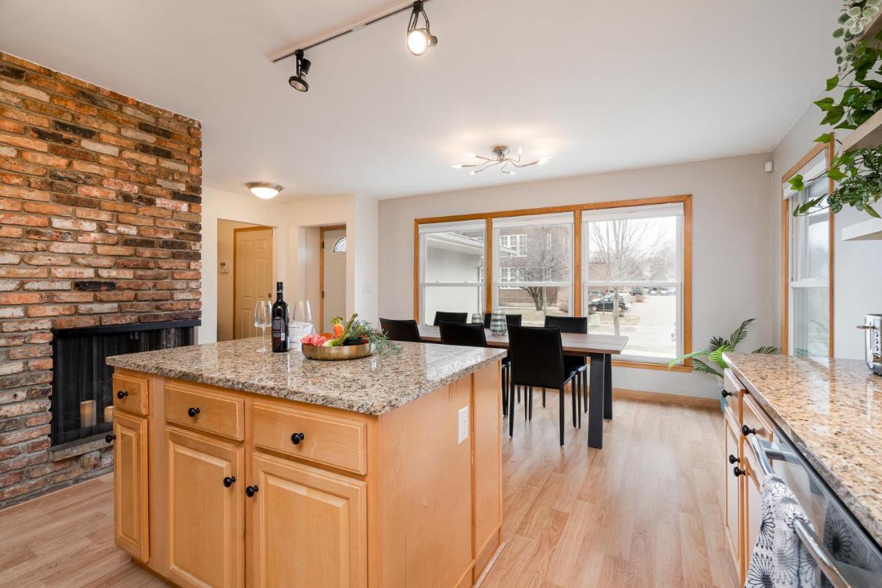 Linden Hills Retreat Holiday home Minneapolis