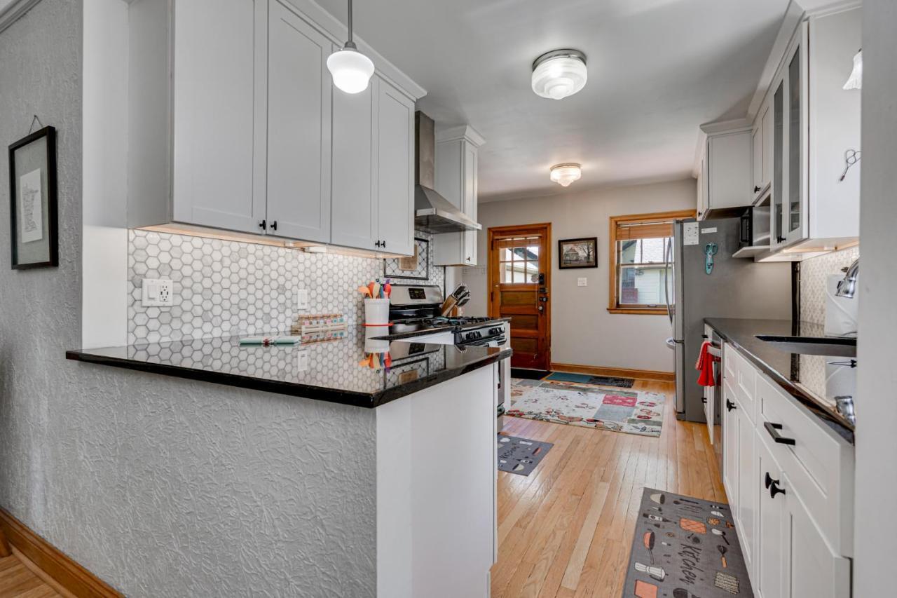 Holiday home Edina Escape *