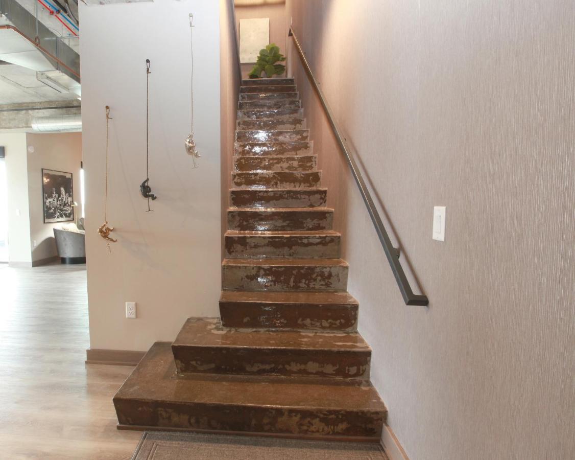 Sable 501 - Luxury Two Story Loft Minneapolis