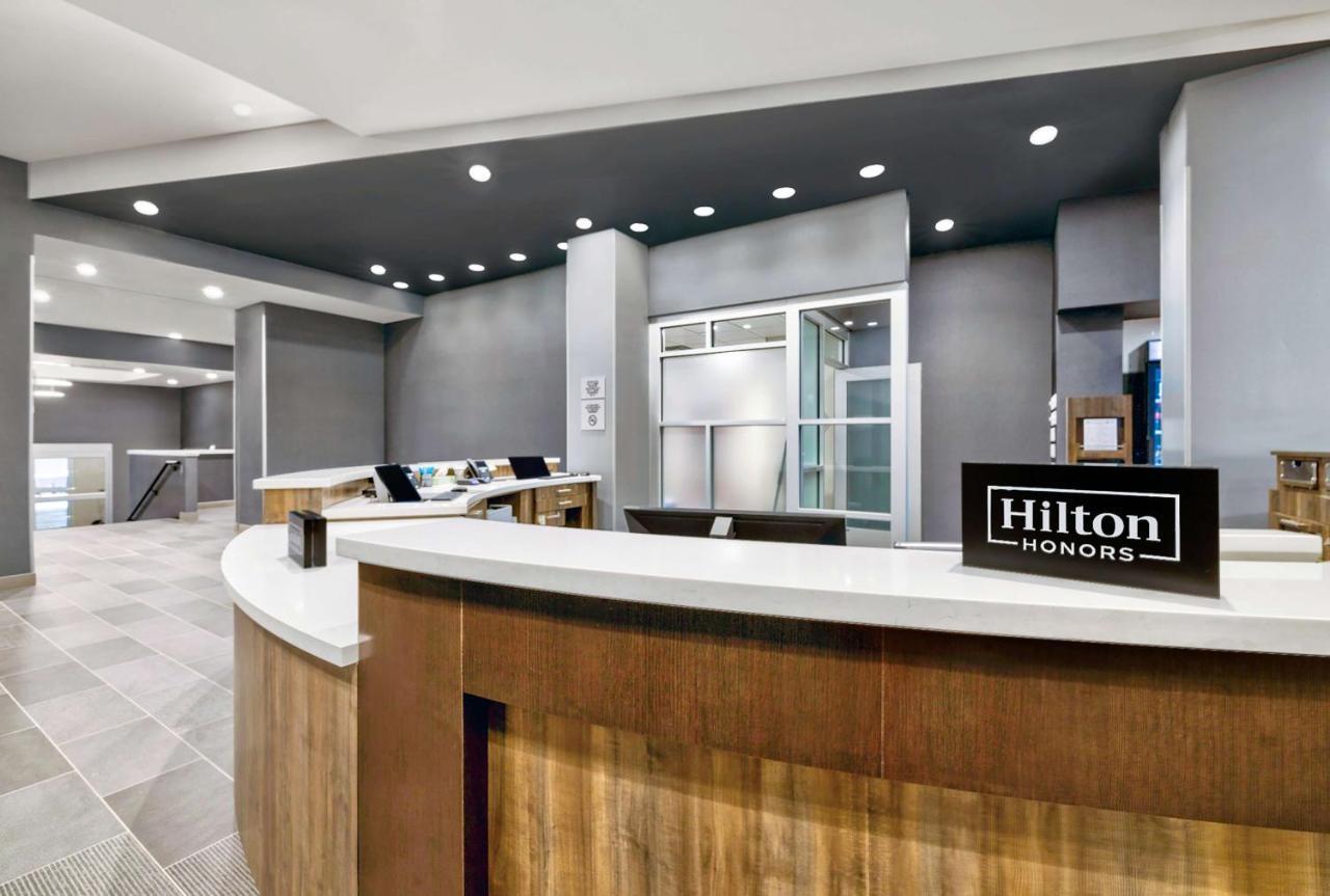 Hotel Home2 By Hilton Downtown 3*