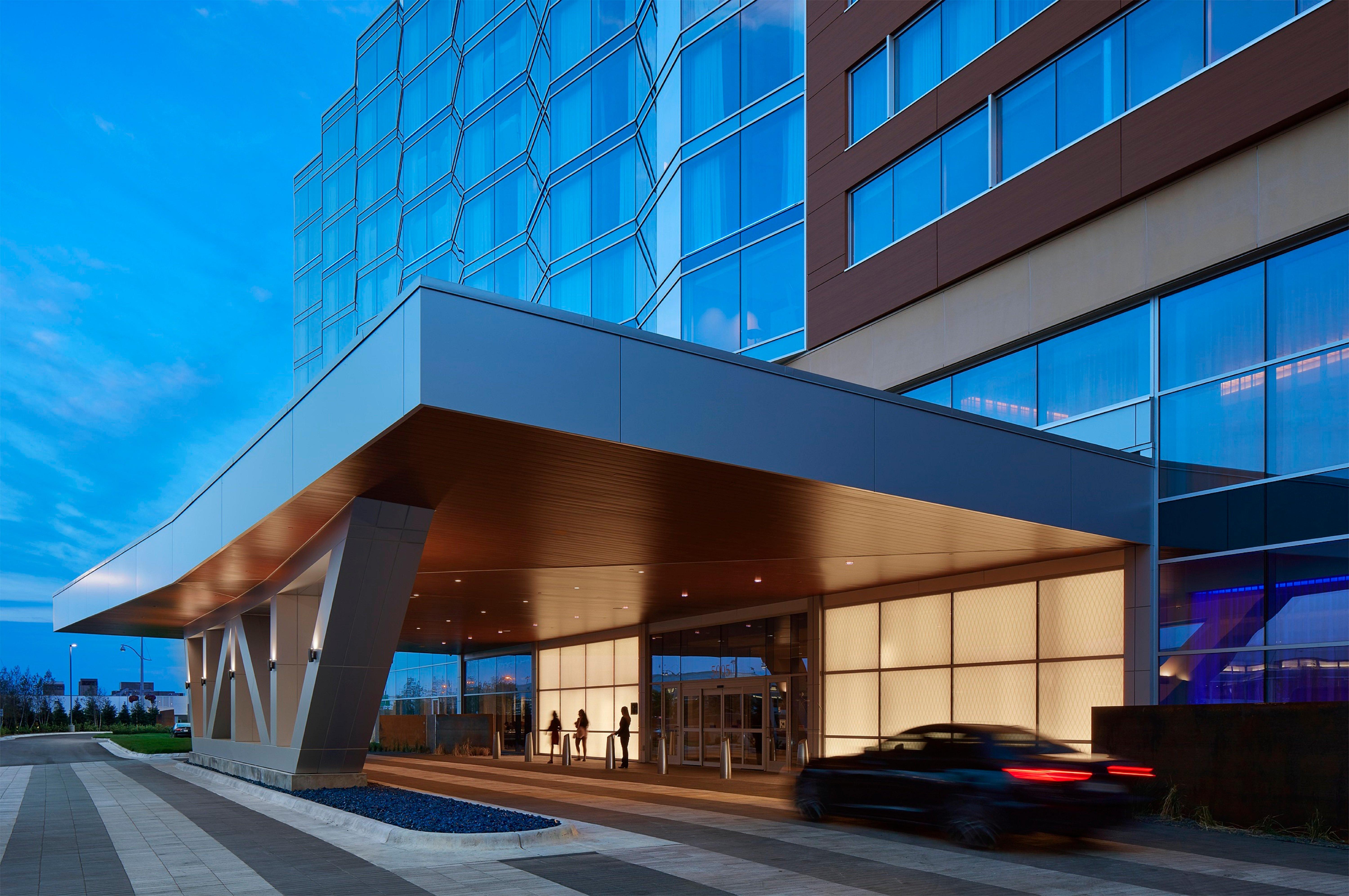 Intercontinental - St. Paul Airport By Ihg Hotel