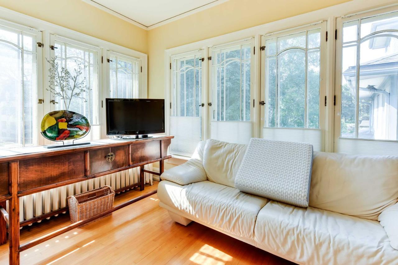 Charming Mpls With Patio - Walk To Uptown! * Minneapolis
