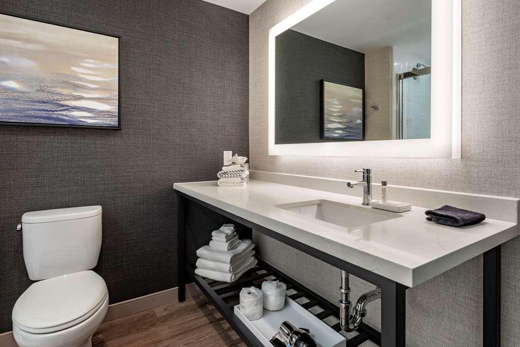 Cambria Downtown 3*