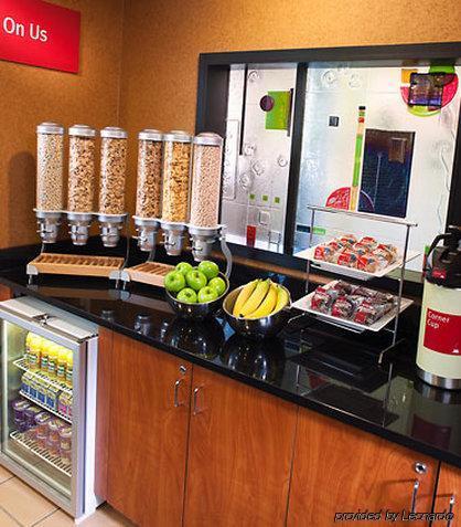 Towneplace By Marriott Downtown/north Loop Hotel 3*