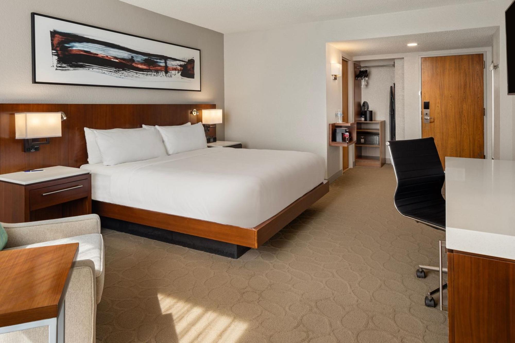 Delta By Marriott Northeast 3*