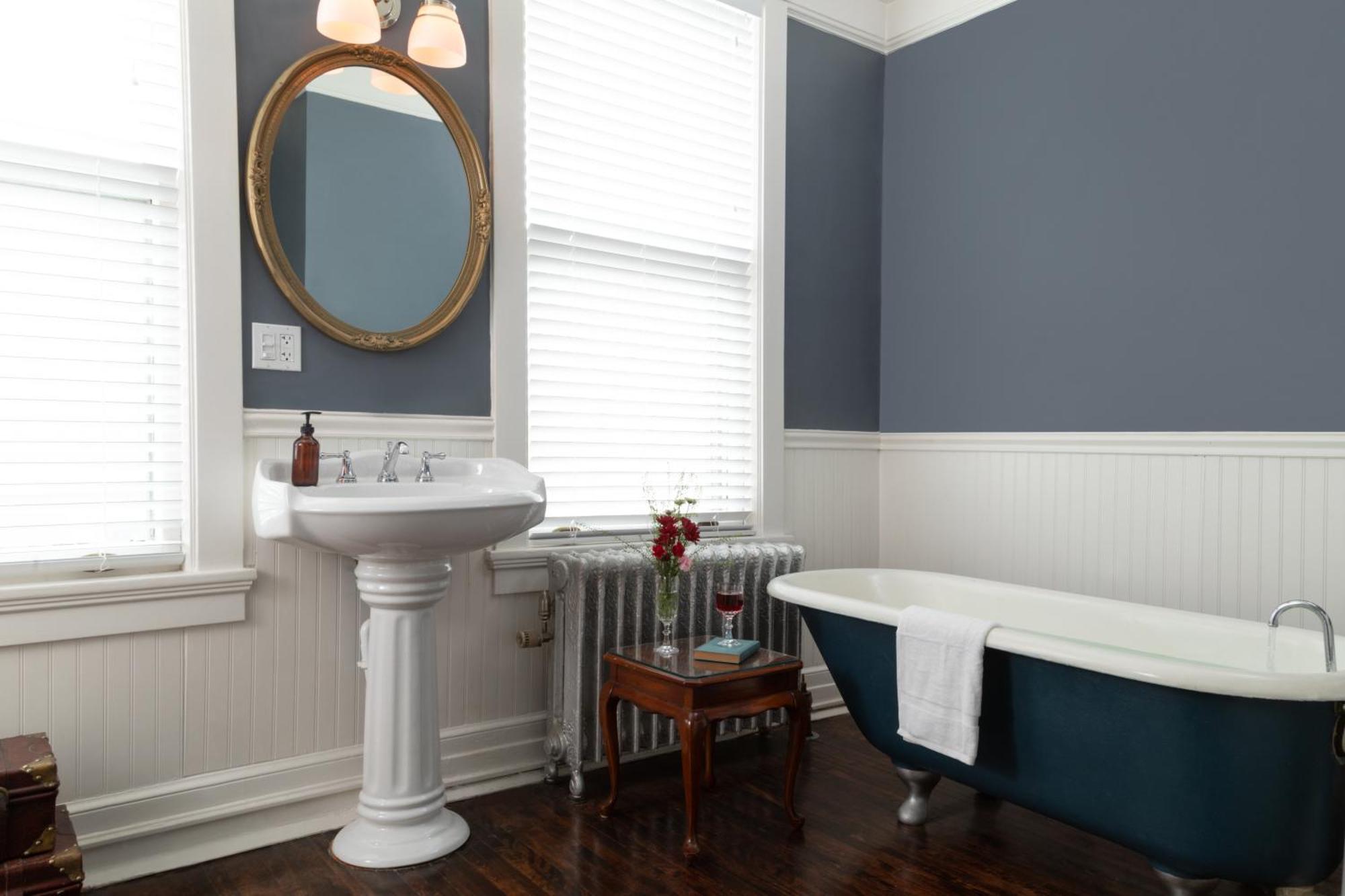 300 Clifton Bed & Breakfast
