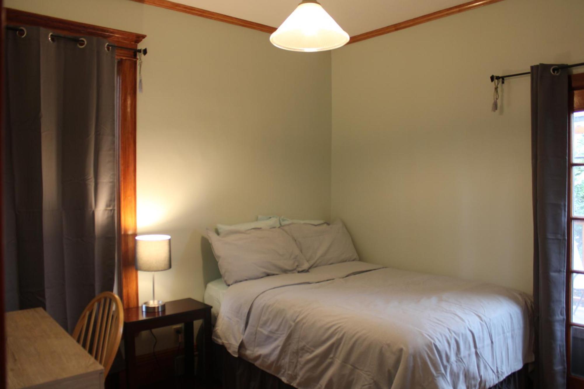 Victorian Near Downtown Homestay *
