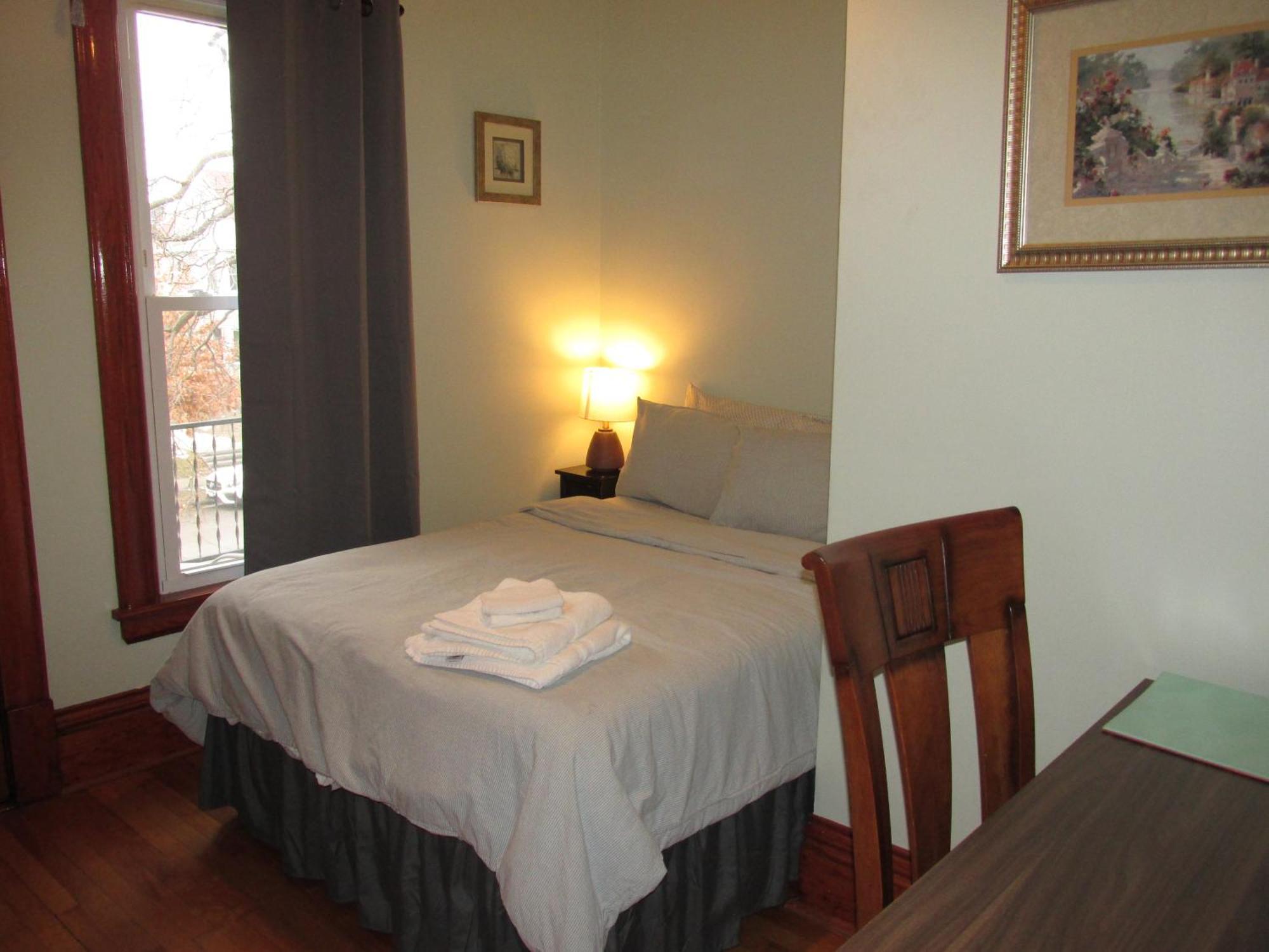 Victorian Near Downtown Homestay Minneapolis
