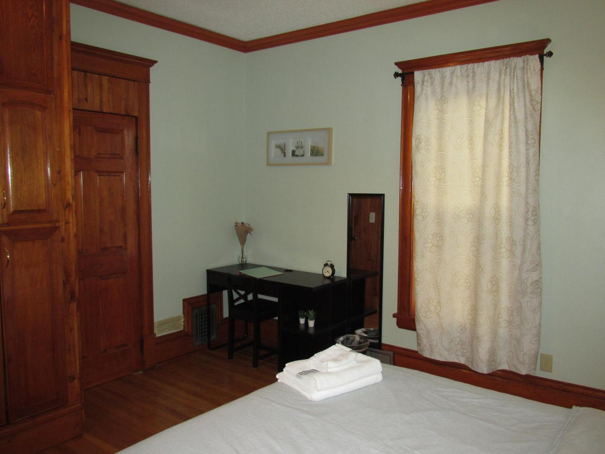 Victorian Near Downtown Homestay