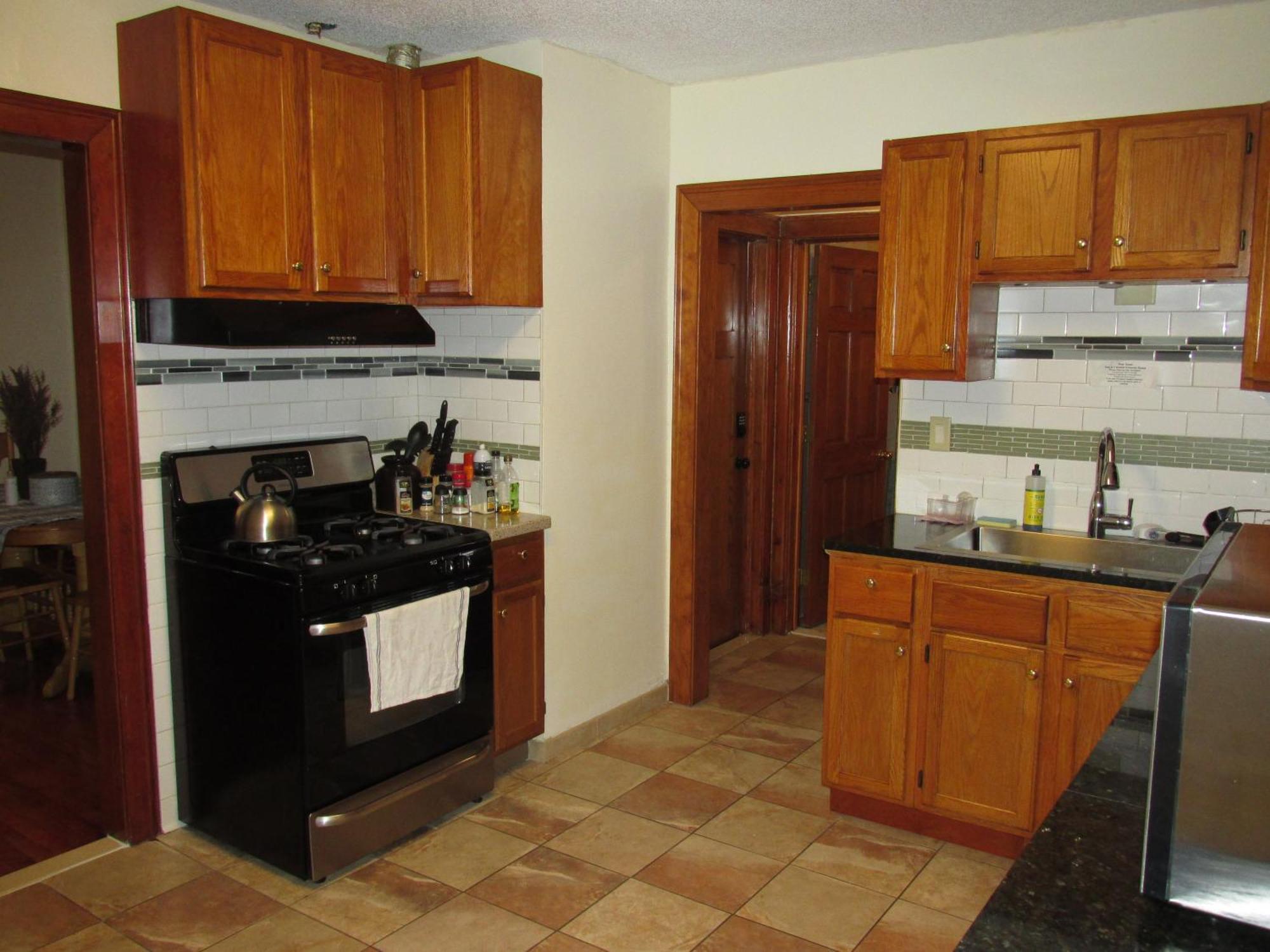 Homestay Victorian Near Downtown *