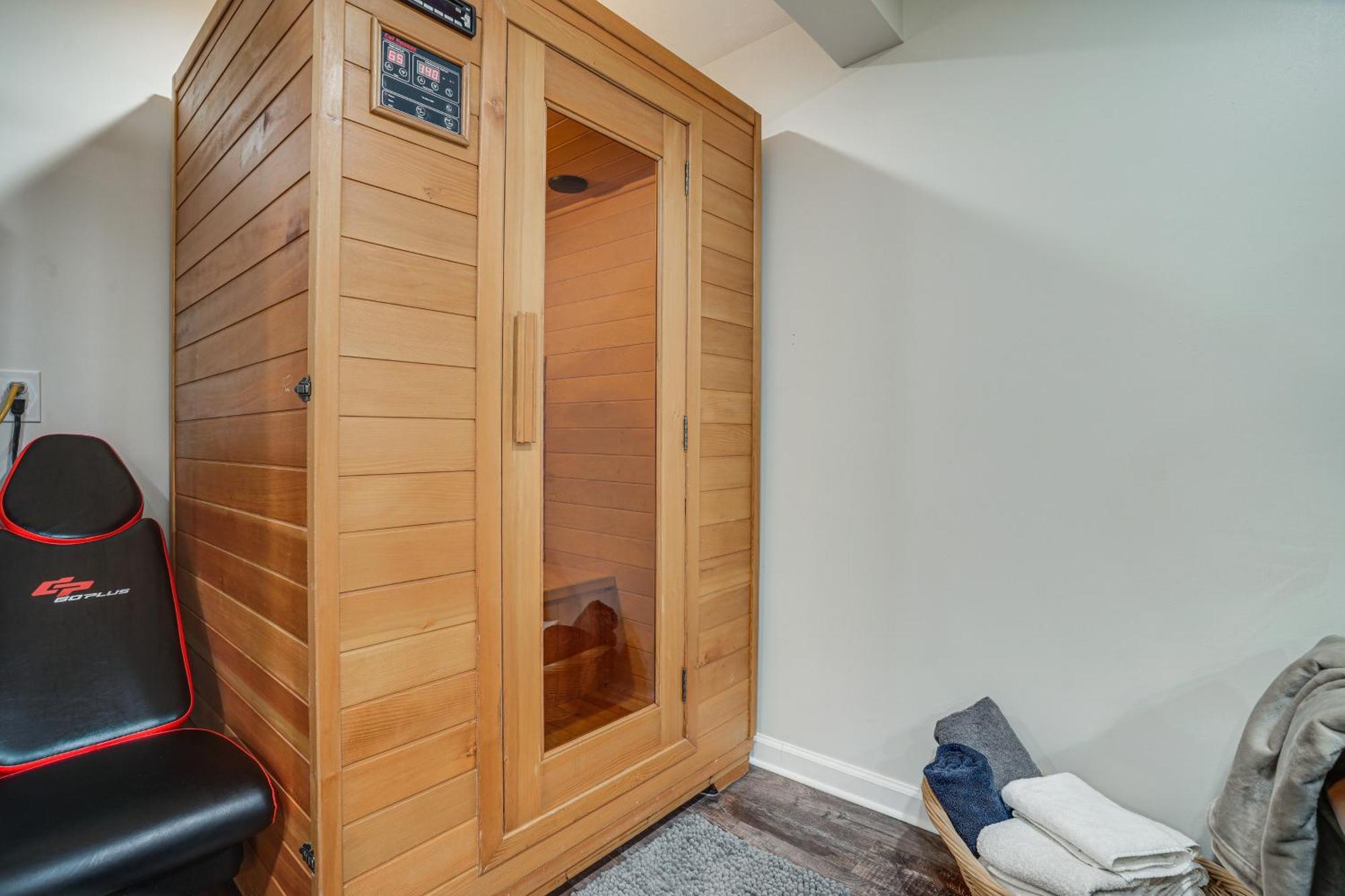 Apartment Chic - 6 Blocks To Nokomis! *