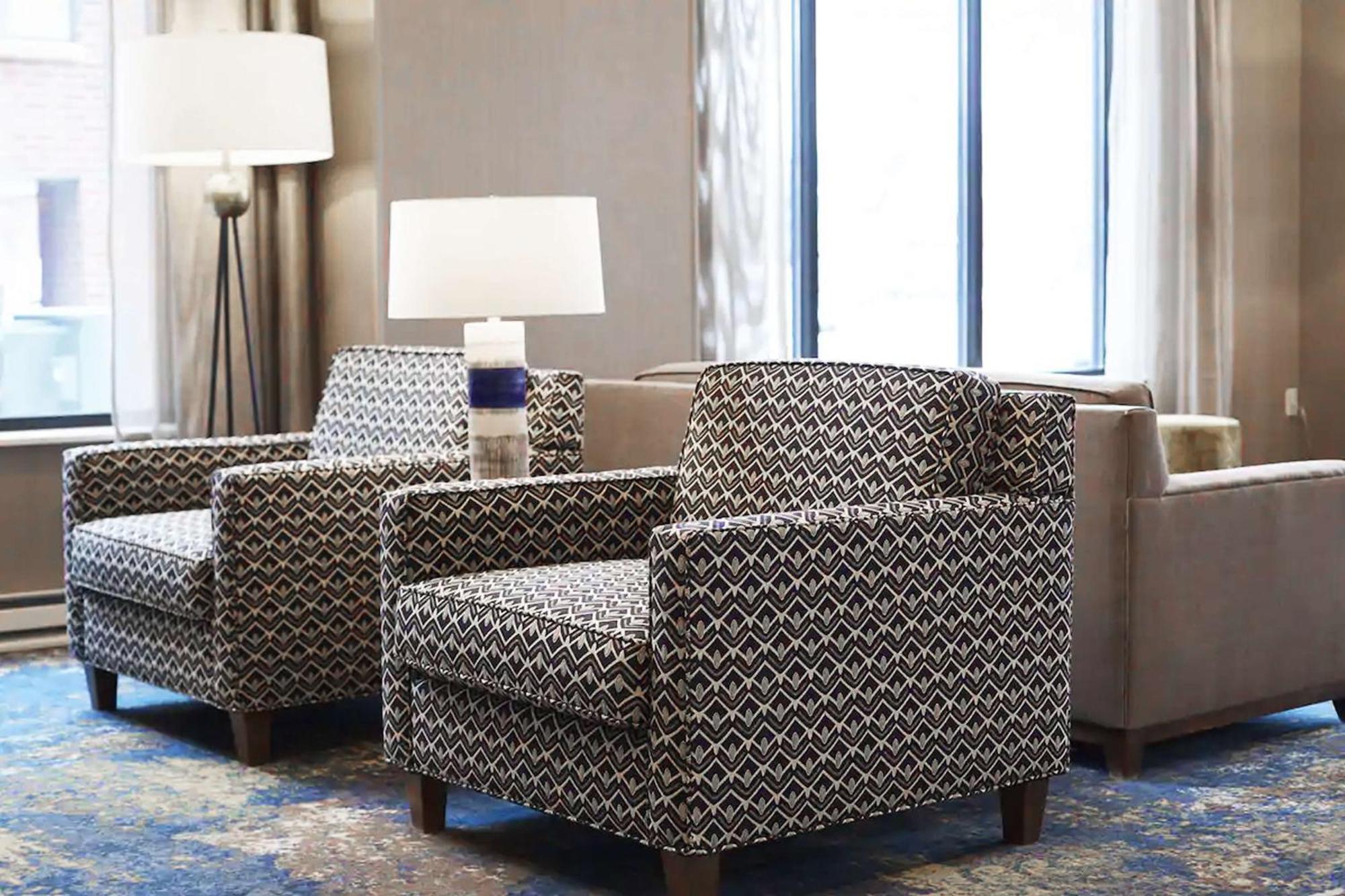 Hilton Garden - Area Hotel 3*