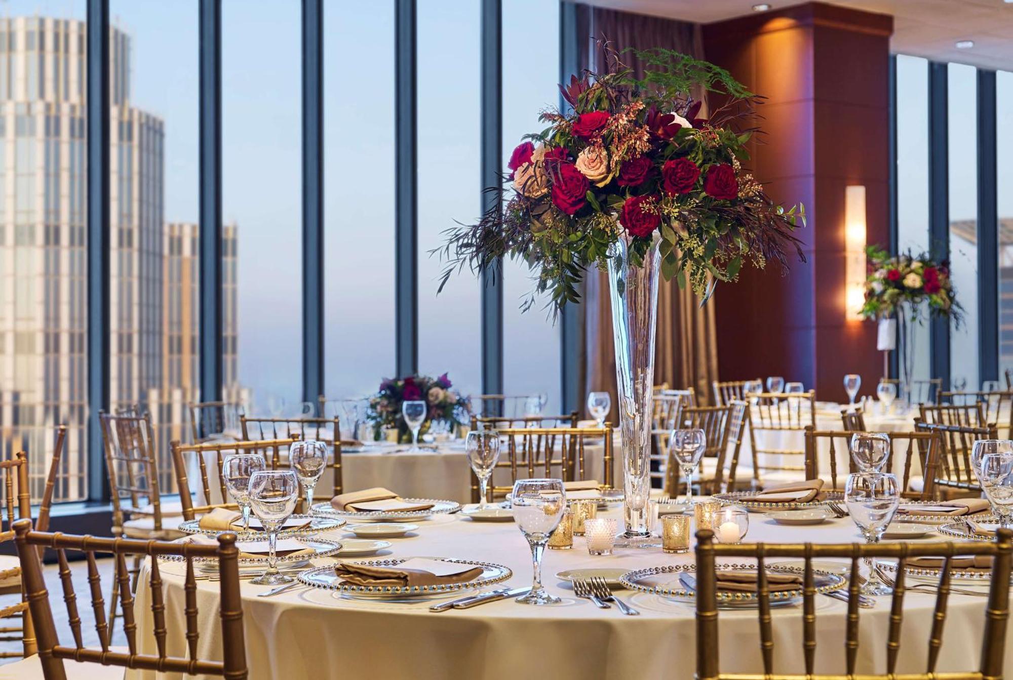 The Marquette Hotel, Curio Collection By Hilton 4* Minneapolis