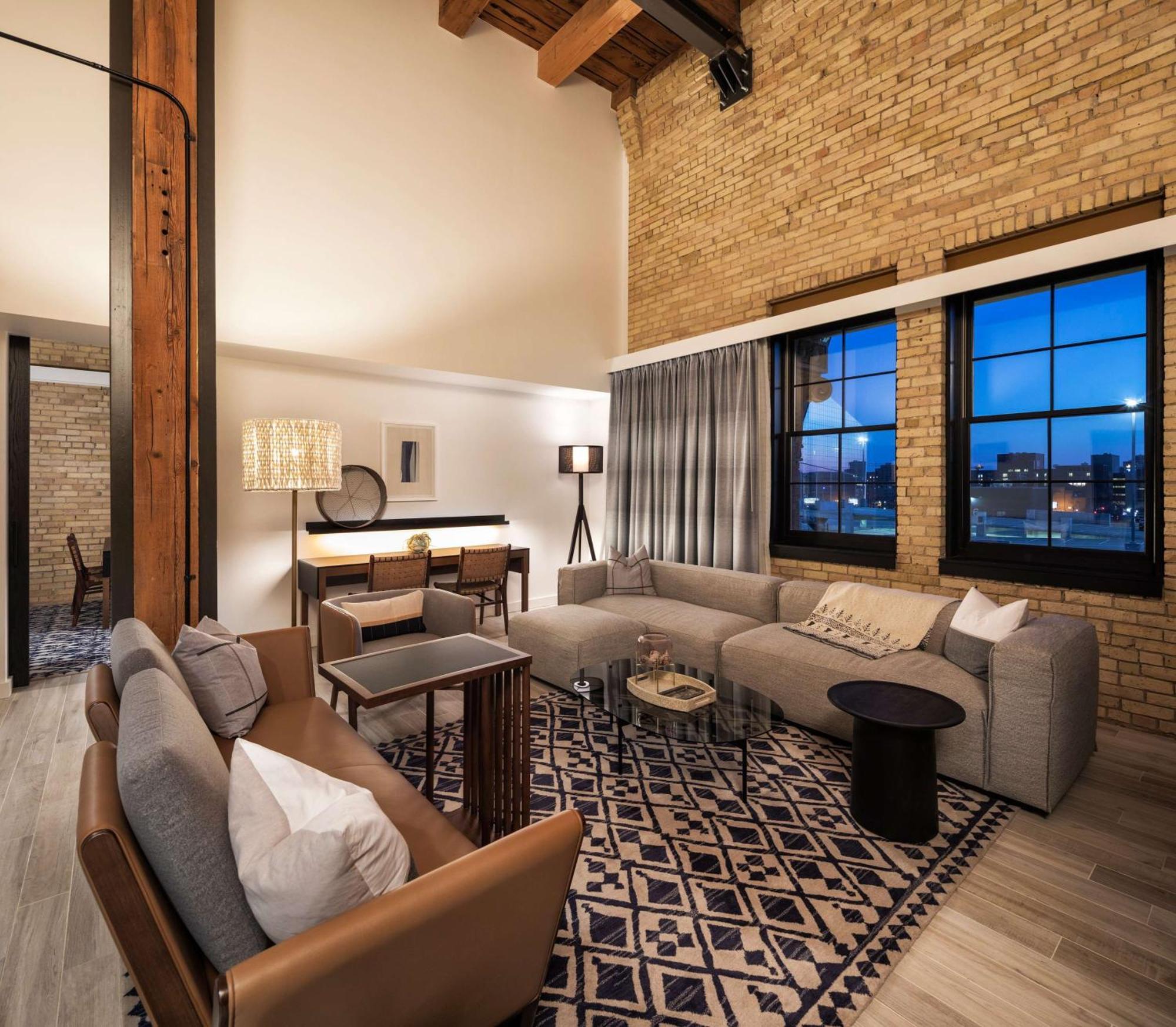 Canopy By Hilton Mill District Hotel 4*