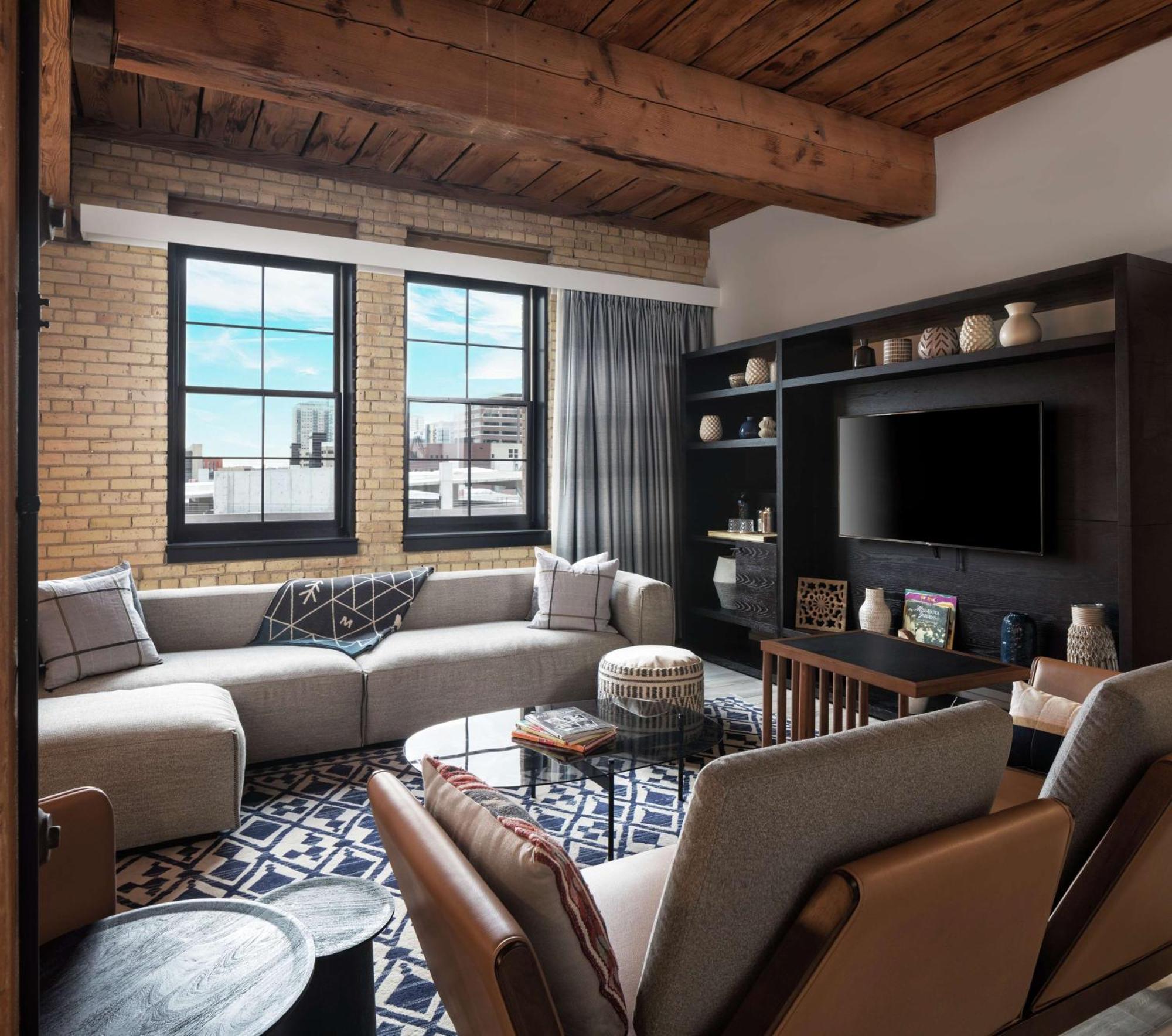 Hotel Canopy By Hilton Mill District Minneapolis