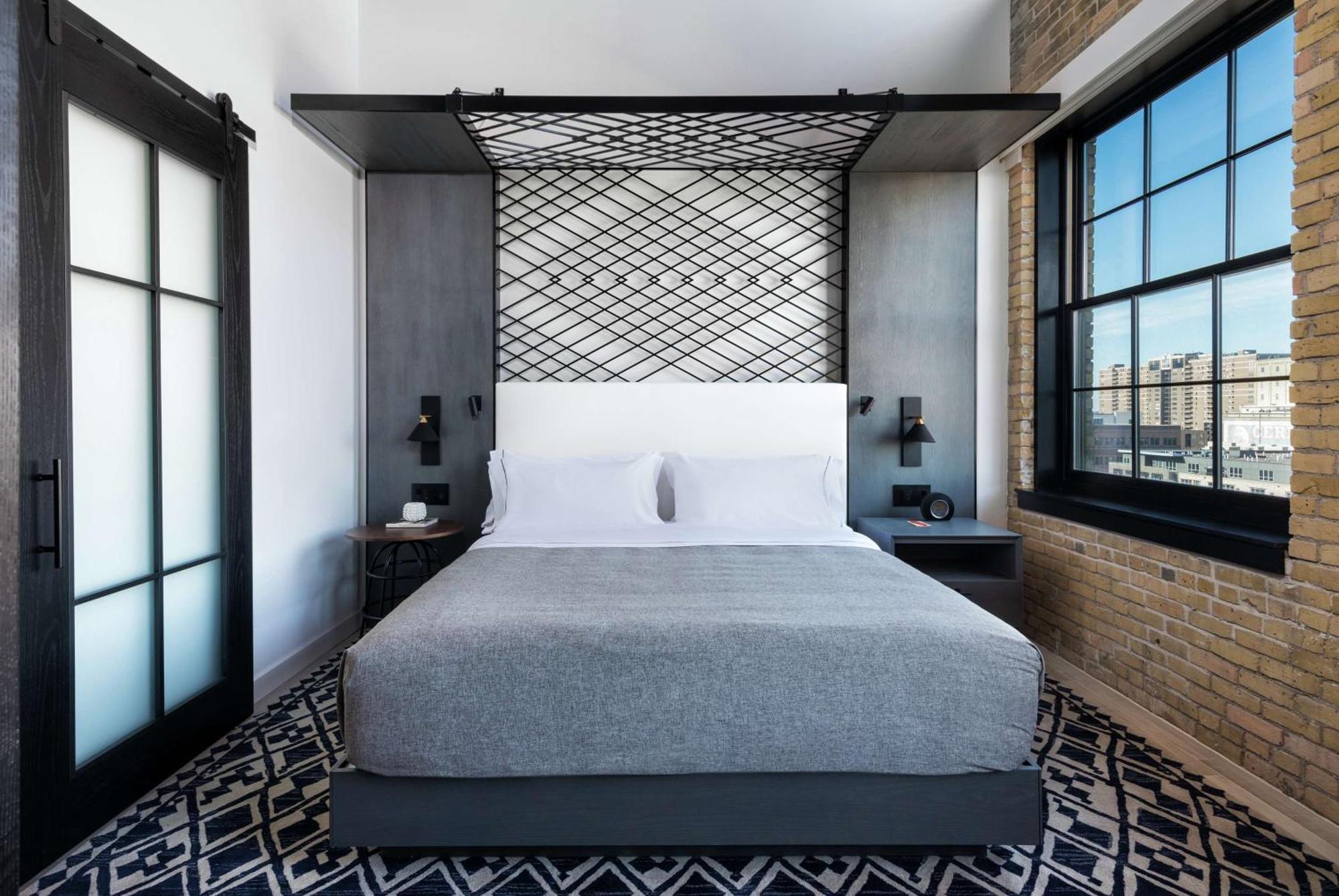 Canopy By Hilton Mill District