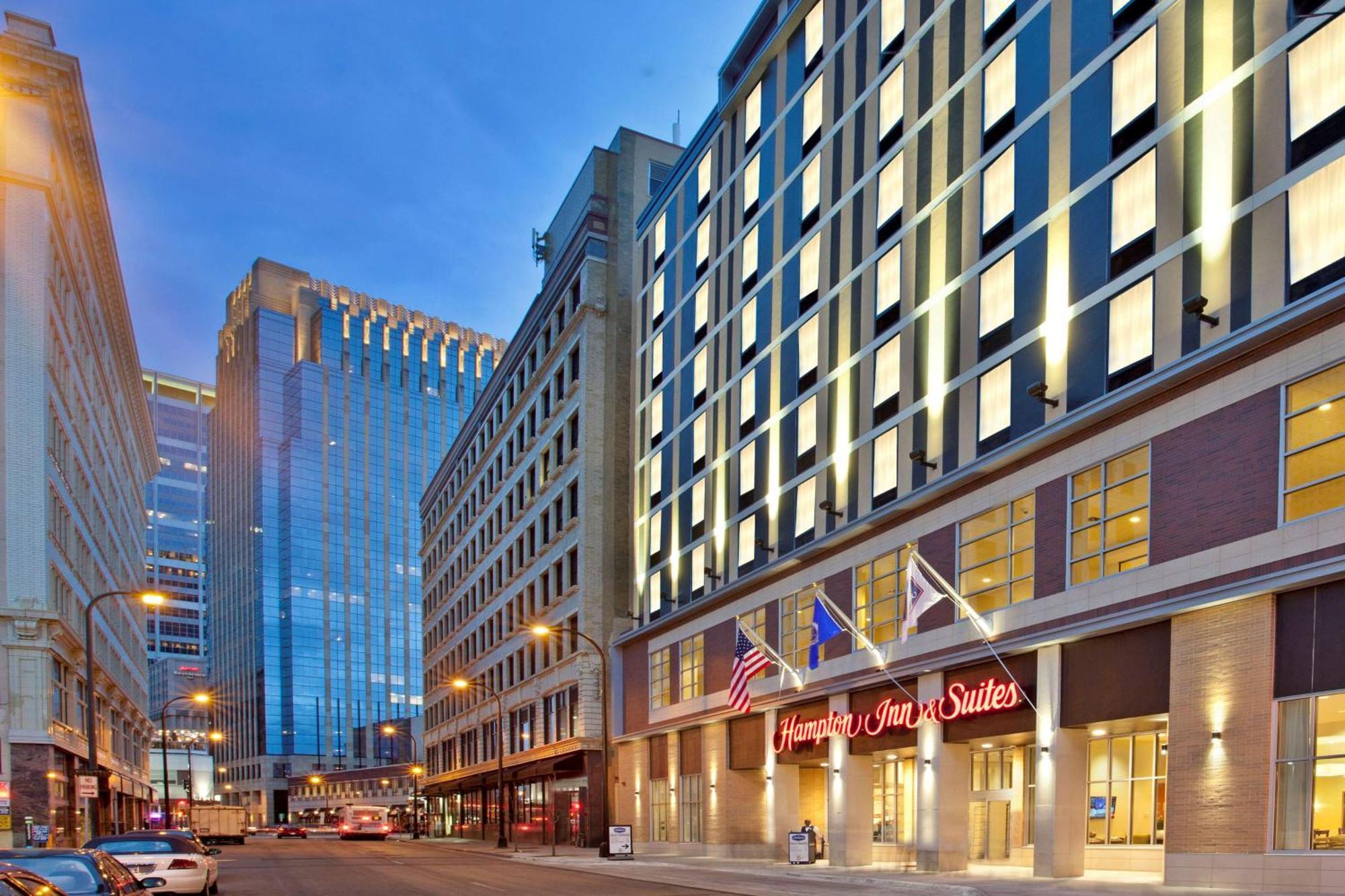 Hotel Hampton & - Minneapolis/downtown