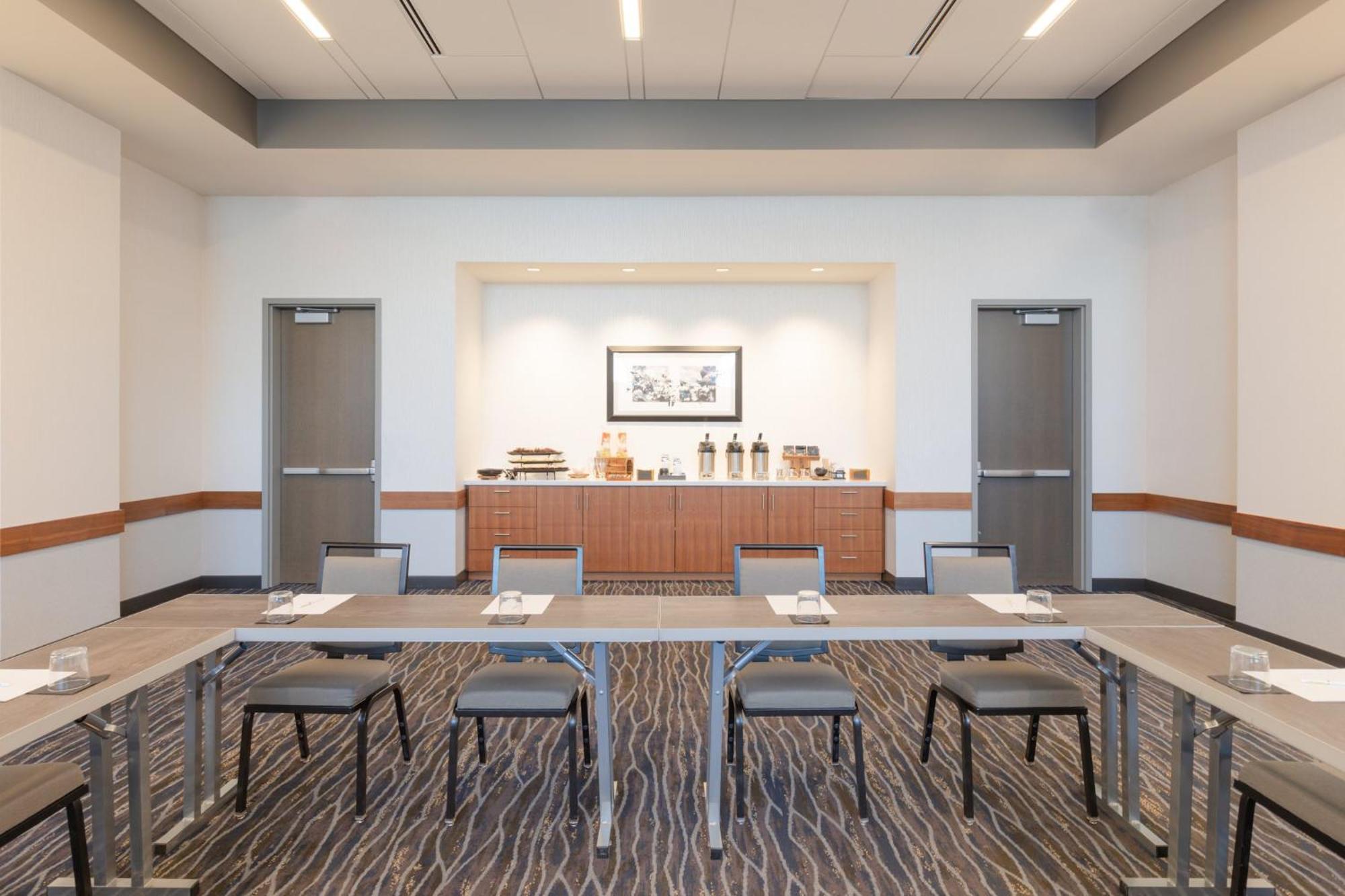 Intercontinental - St. Paul Airport By Ihg Hotel