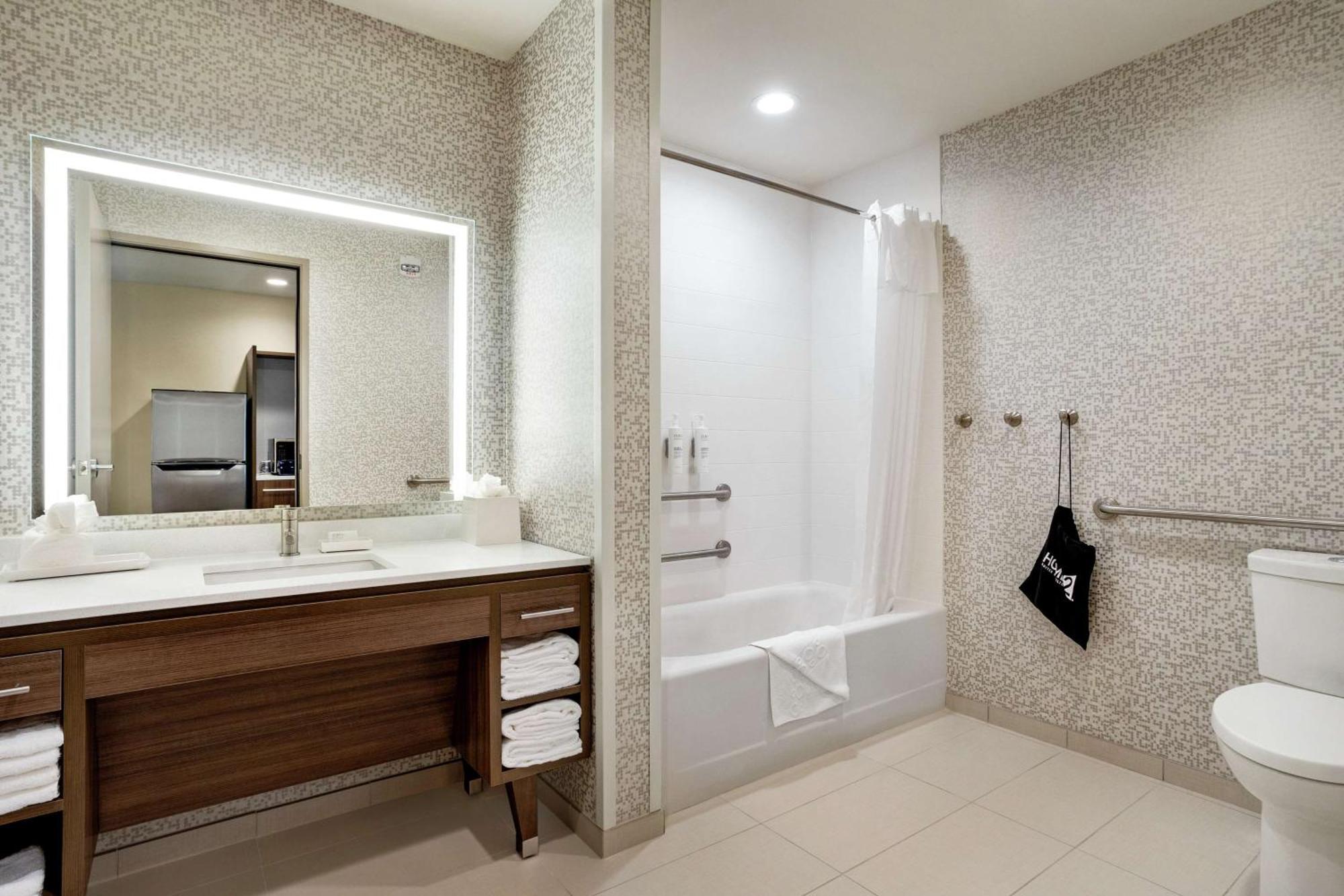 Hotel Home2 By Hilton Area Minneapolis