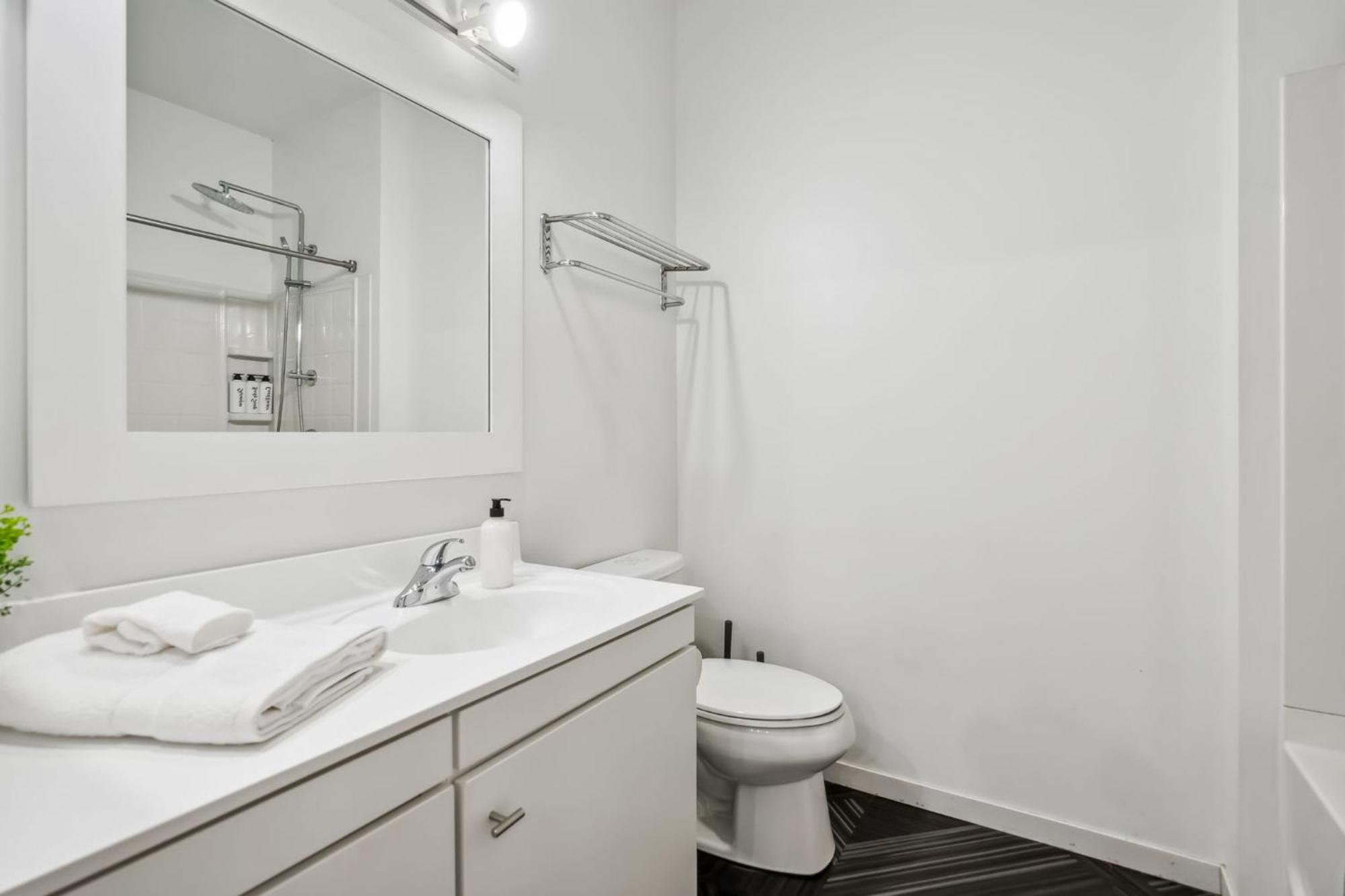 Cozysuites Mill District With Pool, Gym #06 Apartment *