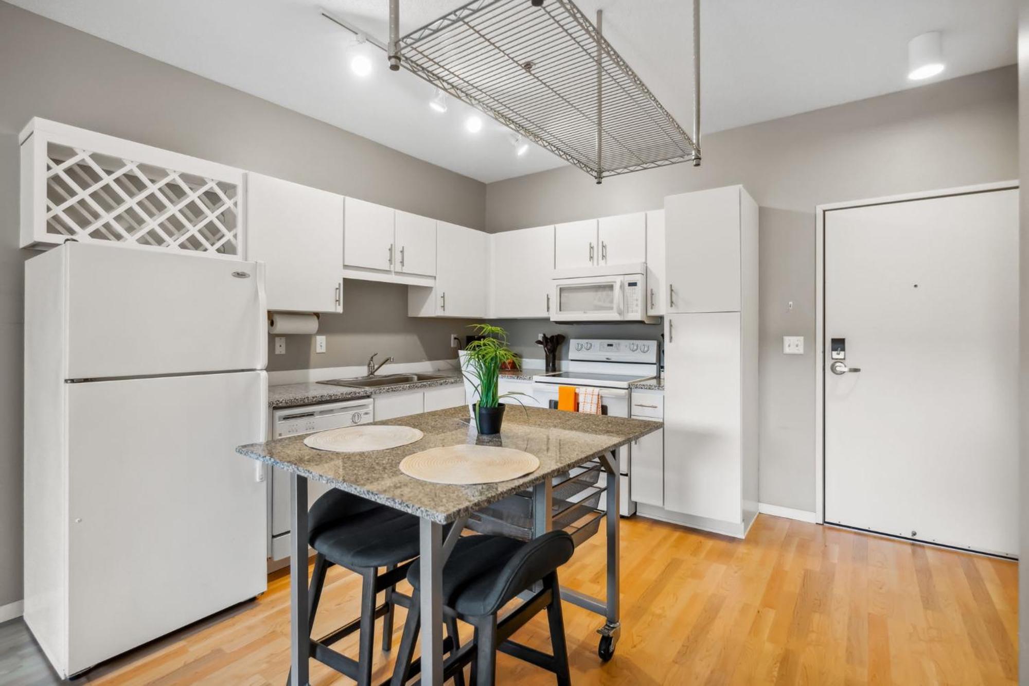 Apartment Cozysuites Mill District With Pool, Gym #06 *