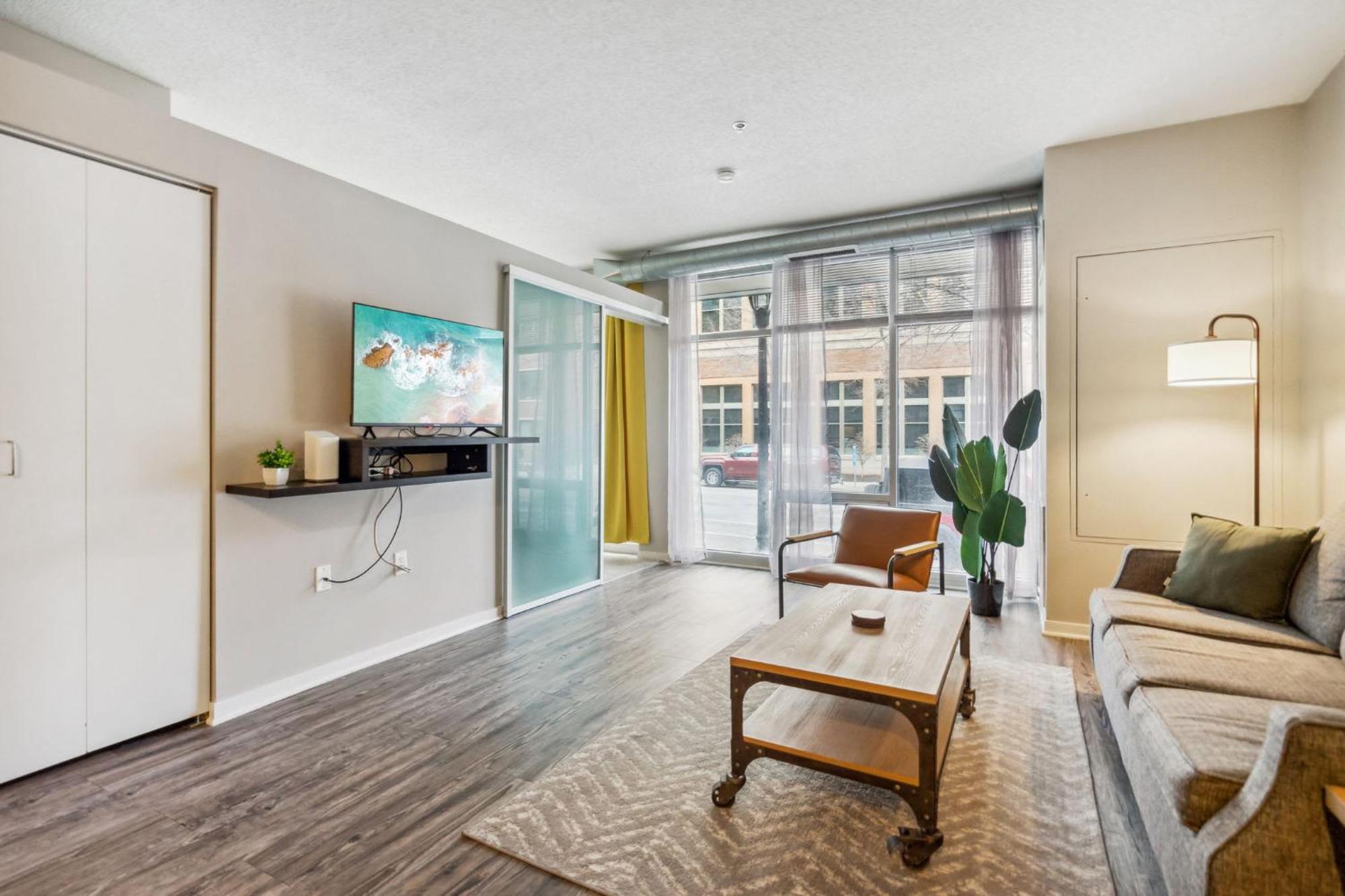 Apartment Cozysuites Mill District With Pool, Gym #02 *