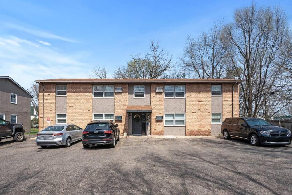 Apartment Tranquil 2br Mpls - 8075 2 *