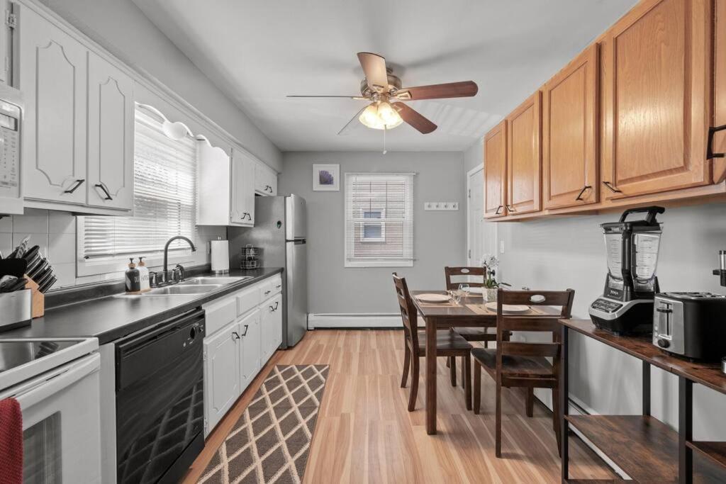 Tranquil 2br Mpls - 8075 2