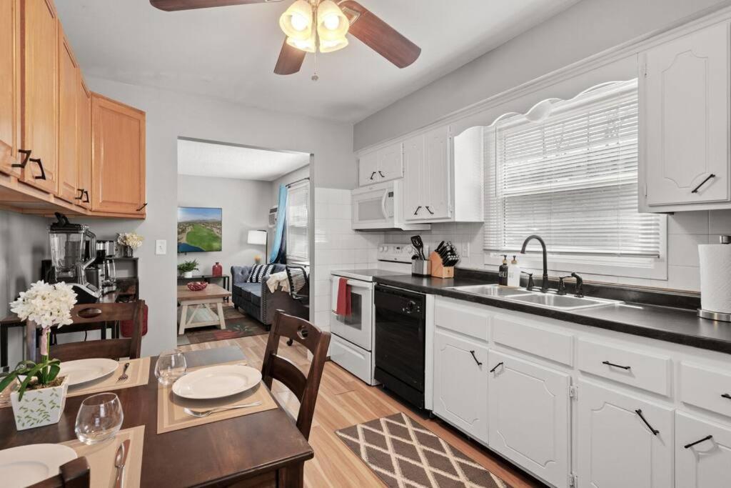 Apartment Tranquil 2br Mpls - 8075 2 Minneapolis