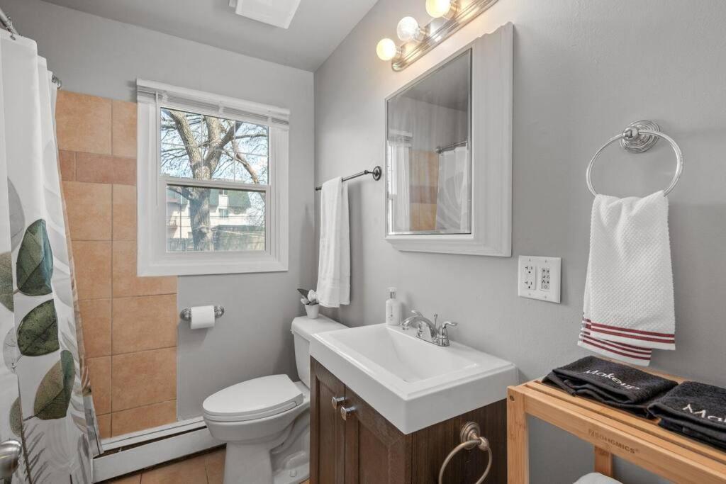 Apartment Tranquil 2br Mpls - 8075 2 *