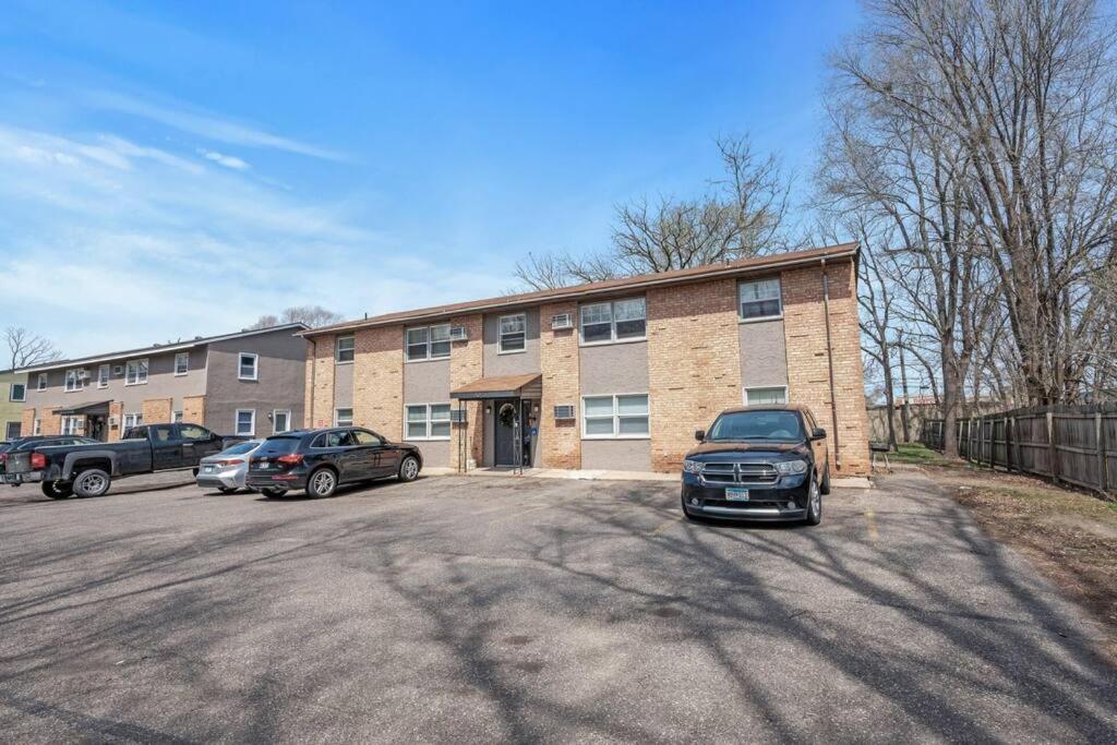 Apartment Tranquil 2br Mpls - 8075 2 Minneapolis