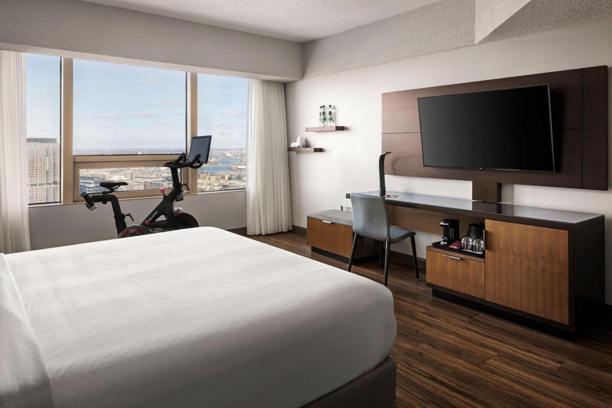 Hotel Marriott Center 4*