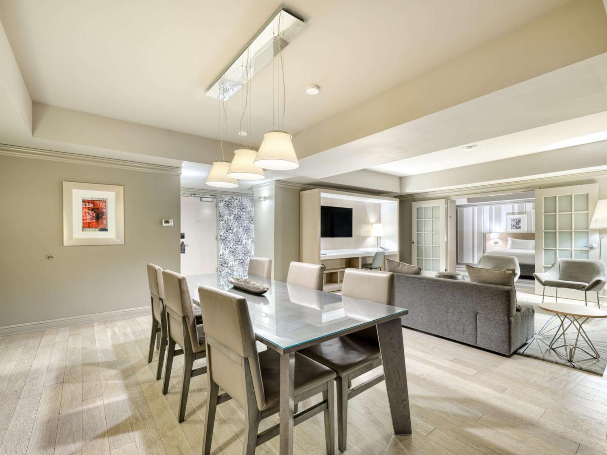 The Royal Sonesta Downtown 5* Minneapolis