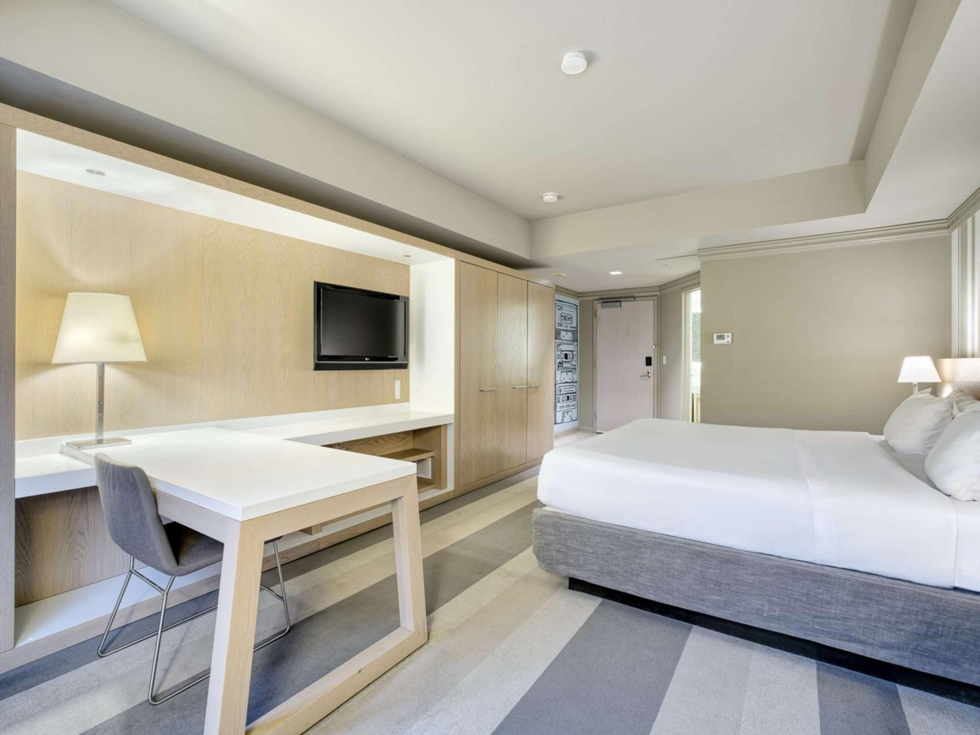 Hotel The Royal Sonesta Downtown 5*